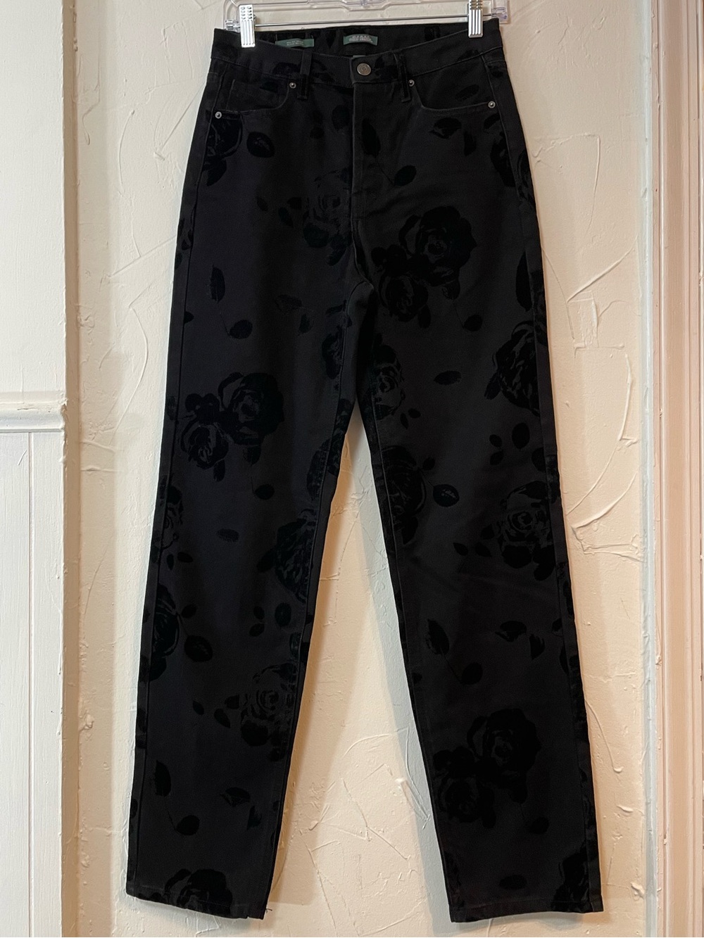 wild fable Black Floral Velvet Pattern High-Rise Straight Leg Jeans easyrigid